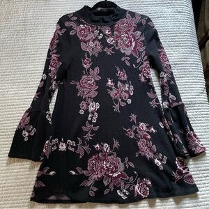 100% Cotton Mock Neck Butterfly Long Sleeve Black Roses Mini